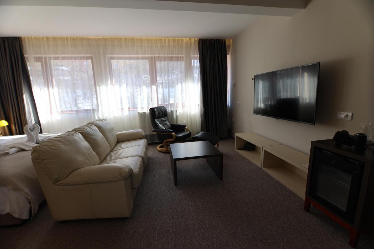 Hotel Happy Димитровград Экстерьер фото